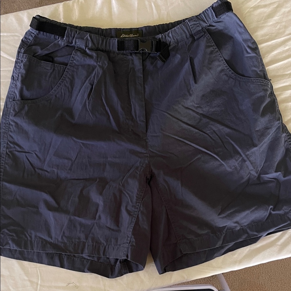 Eddie Bauer Women’s Blue Belted Shorts Large